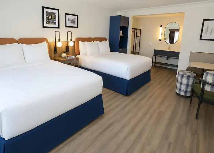The Woodrose- Newly Renovated