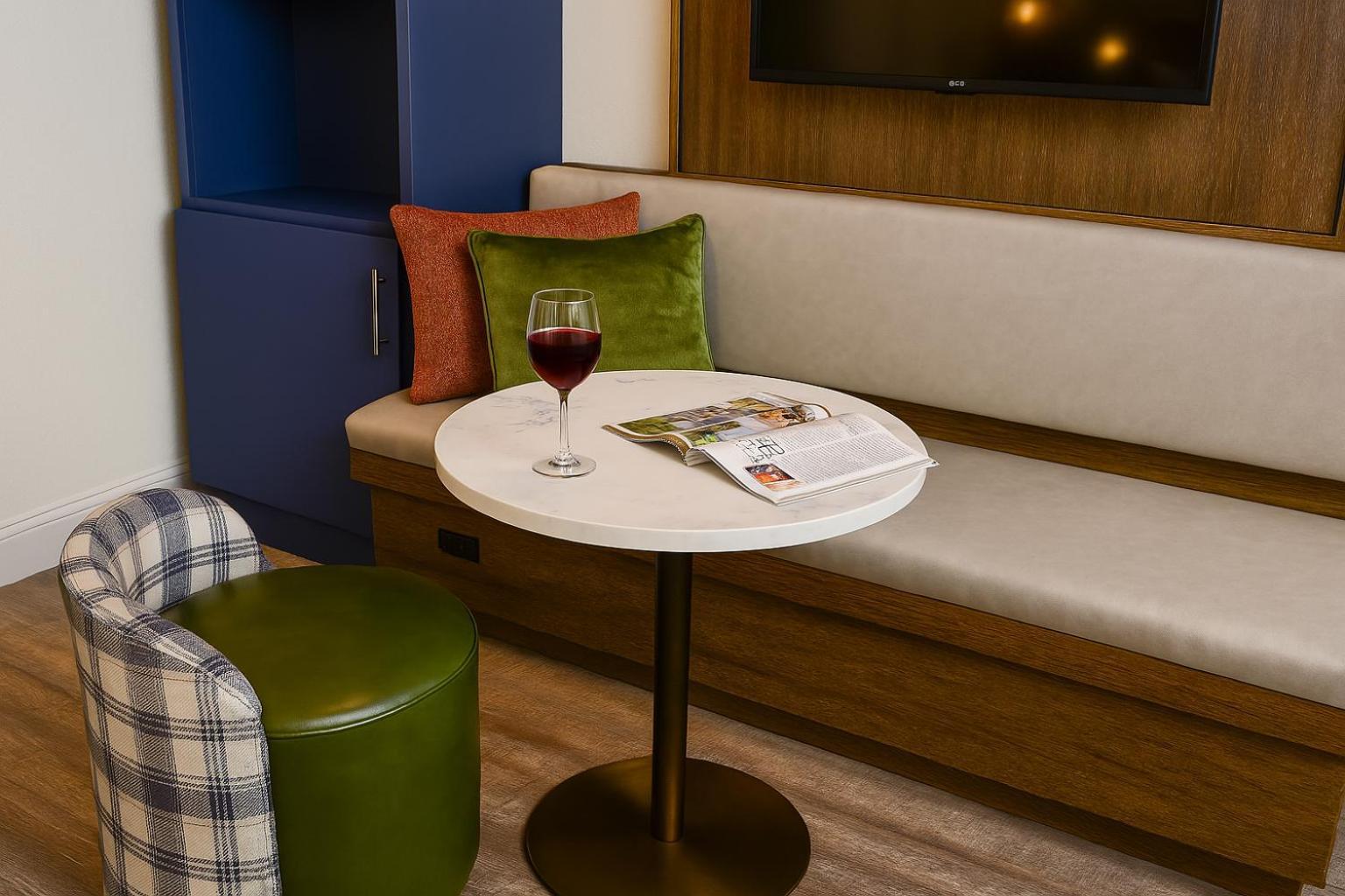 The Woodrose- Newly Renovated Hotel